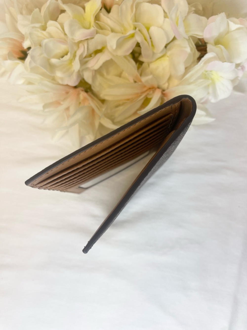 Michael Kors NWOT Brown MK Signature Passport Card Holder no callouts - Picture 4 of 6